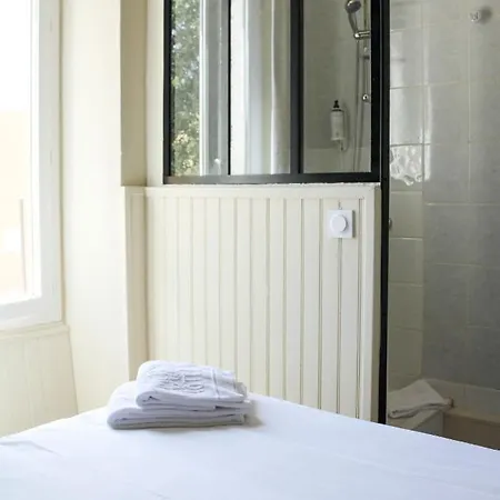 Mon P'tit Hotell 2*